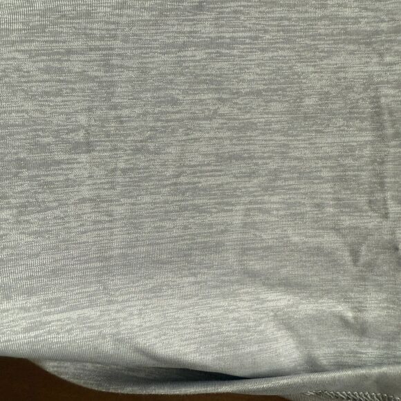 Lululemon Gray Racerback Athletic Tank Women's 12 - Picture 8 of 8